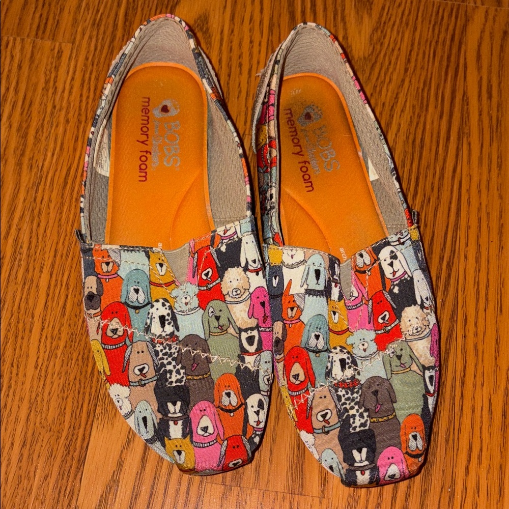 Bobs Whimsical dogs Alpargata slip on’s